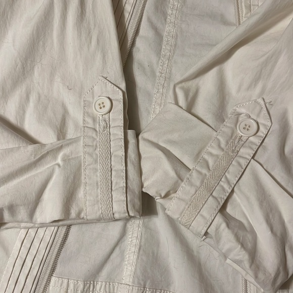 White jacket with embroidery by Lane Bryant. Sz 18 - Picture 12 of 12